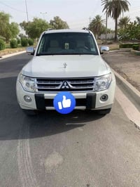 باجيرو GLS • ٢٠١١ • ٣٥٠٠ V6