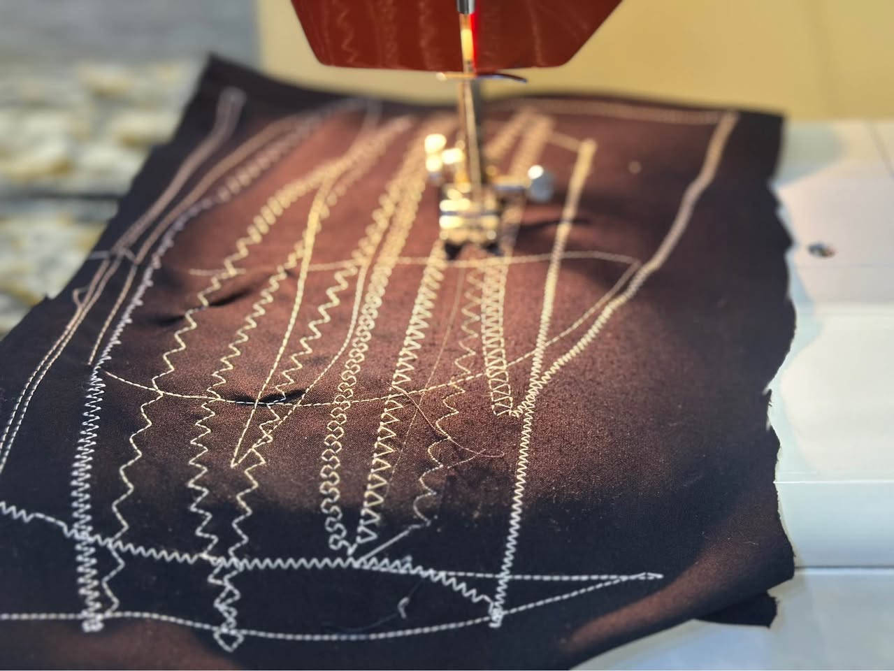 سلاو مەکینەی برازەری کۆمبال بالەی یابانی زۆر پاک بیعەیب 
١٤ نەخش و ئۆڤەر و کونە قۆمچە راستە درومانە سەوتی کەم جانتای خۆی لەگەلە نرخی ١٠٠ هەزار یەک تۆز مەجال 
سلیمانی گەیاندنیشم هەیە 💚 Singapore


**إذا كنت صاحب هذا الإعلان وتريد حذفه لأي سبب، رجاءا أرسل رسالة إلى الدعم الفني**