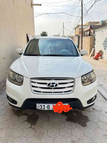 سلام عليكم سنتافي ١١ محرك ٣٥٠٠ المرغوب سياره فول بصمه فتحه سقف والباقي ١\١ بيه حادث بل تكمه فوق البيبان بيه بارد جاملغ الامامي الايمن والجنطه مبدله مكان نجف سعر ١٢٥ رقم الهاتف *********** وبي واتساب تواصل
