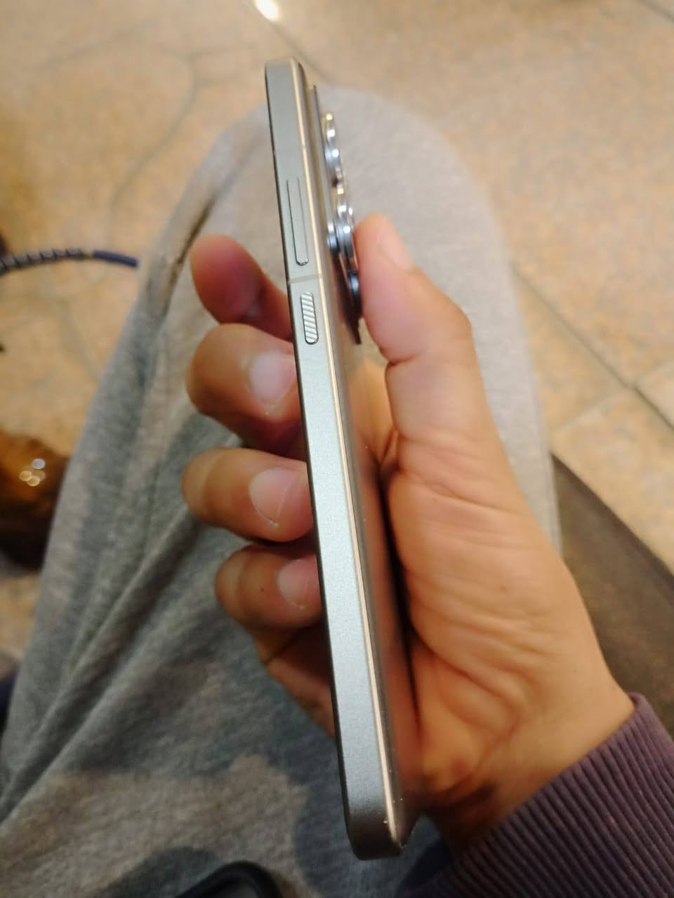 موبايل Xiaomi 14T pro 5g للبيع او مراوس 15 تي برو وانطي فرق
شاومي 14تي برو 5جي
مواصفات الجهاز 
الشاشة6.67 بوصة - 144 هرتز - AMOLED
1 تيرابايت الرام16 + 16 جيجابايت الكاميرا 50 + 50 + 12 ميجابكسل
 المعالجMediatek Dimensity 9300 Plus 
البطارية.95 والشحن السريع5000 مللي أمبير - 120 واط

والجهاز نظيف بنسبه 99٪  
مكاني بغداد .حي اور 
سعر الجهاز 550 قفل 🧷


**إذا كنت صاحب هذا الإعلان وتريد حذفه لأي سبب، رجاءا أرسل رسالة إلى الدعم الفني**