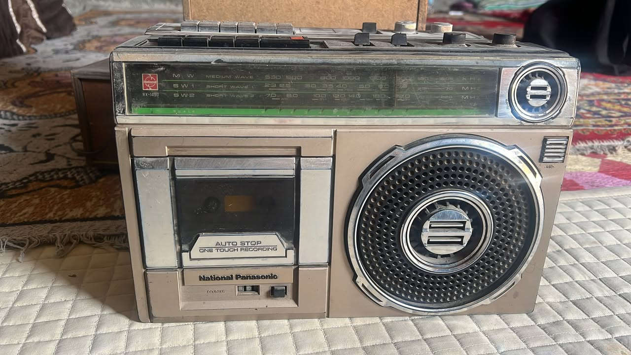 السلام عليكم ورحمة الله بركاته مسجلات عدد ٣ رايزنك نضيف تك سماعة و٢ نشنال السعر ١٥٠ الف بيهن مجال


**إذا كنت صاحب هذا الإعلان وتريد حذفه لأي سبب، رجاءا أرسل رسالة إلى الدعم الفني**