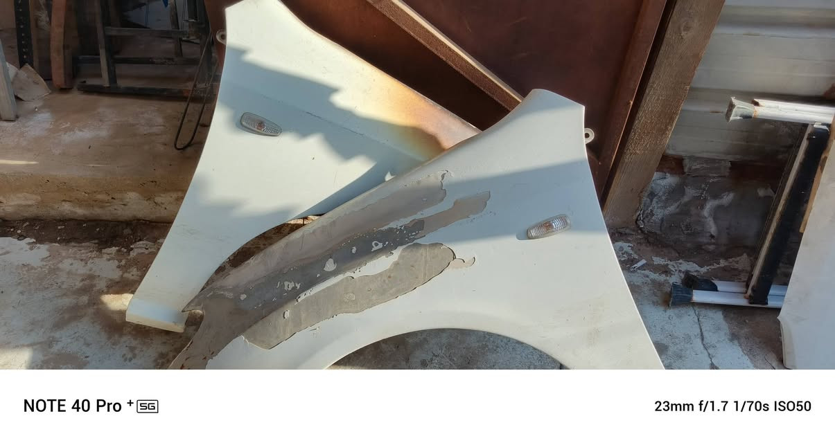 سلام عليكم 
غراض النترا صابونه للبيع قبله حي الجامعه ***********..
