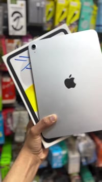 ايباد ١١ • ١٢٨ • بطارية ٩١٪