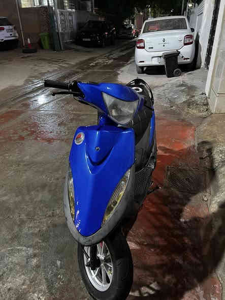 ماكس عدله 120
دراجة مكينه رمبه
ملاح فول
شلعه معدل 
دراجة قبل شهرين نازله رمبه 
كفرها جان جارد وبدلته احسن نوعيه
سعرها ٧٠٠ وبيها مجال 
مكاني بغداد حي تونس
***********
