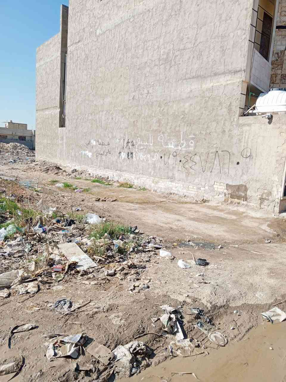 سلام عليكم
قطعة ارض 100متر
في منطقة الكرغولية  قرب مدرسة المسار 

شارع تبليط 
الگاع سند 25 ( اقرار محكمة ) 
واصل مي و كهرباء
السعر 15 مليون 
للتواصل على الرقم فقط 
***********
