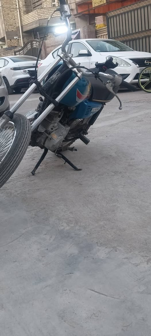 مراوس سكنس فحل فقط 
اربعه كير تايكر مكينه 21
 مكينه  تاكل كاع اكل لاتبخير ولاتنقيص 
كلجات جديده 
دبلات امامي خلفي شغالات 
دراجه  قويه تانكي هونده كشن سي دي اي 
دراجه خير من الله 
مراوس فقط


**إذا كنت صاحب هذا الإعلان وتريد حذفه لأي سبب، رجاءا أرسل رسالة إلى الدعم الفني**