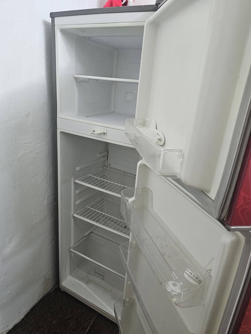 للبيع لاتصال على الرقم ***********
