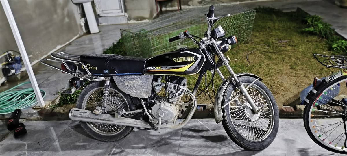 سلام عليكم دراجه سونيك موديل 24شرط قبق مال فيلس ما مفتوح دراجة شرط نشاط وسرعه دراجه مكفوله من كلشي سعره 600بي مجال قليل شراي خابر ***********
