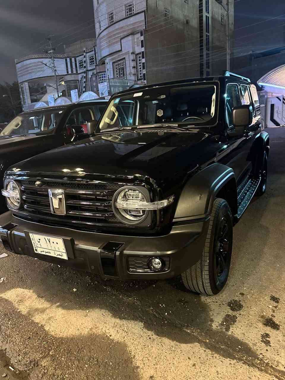 السلام عليكم
سياره تانك 300 موديل 2024 كفاله عامه
السياره مغلفه نانو بلكامل 
تخم تاير جديد 
السياره فول موصفات 
كراسي الاماميه كهرباء
تبريد تدفئه كشنات
فتحه سقف 
بصمه تشغيل 
السياره ماشيه 31 الف كم
السعر 42 مليون عراقي وبيه مجال
ملاحظه….السياره بعده داخل ضمان الشركه 
السياره بدون هذا الرقم بيه رقم عادي
لأستفسار : ***********
