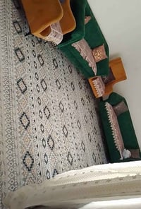 ٨ مقاعد • نظافة ٩٠٪ • وبي مجال