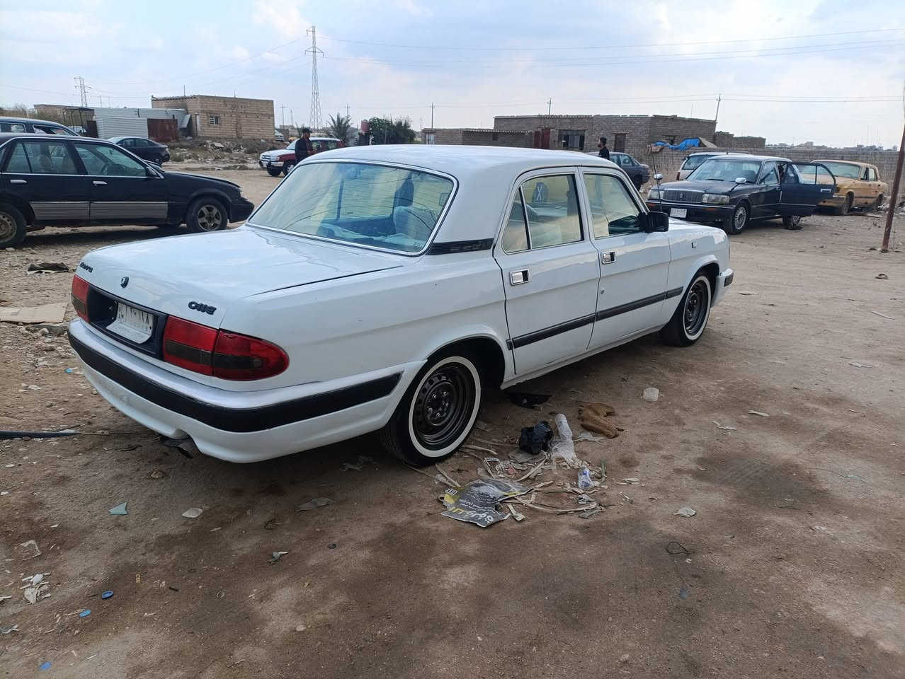 فولكه للبيع 2003 محوره كلهه سيدان 14 مكينه وكير كارتون ونجي  سياره جاهزه ع اخر حبابه بس تبريد ما بيهه سعر 50 وبيعه مجال  باقي التفاصيل ع رقم ***********
