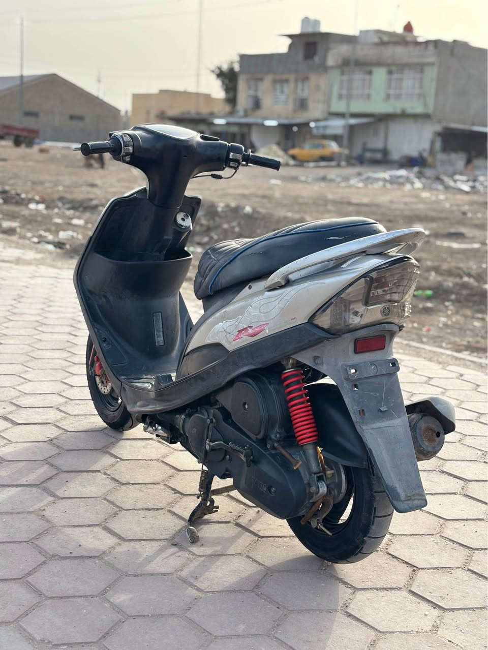 للبيع ماكس عدله ختم واحد ويه المكينه كفاله عامه مكينه ما مفتوحه دراجه جاهزه من كلشي 
السعر المطلوب ٧٥٠وبيها مجال ***********متوفر فقط وات ساب المحمودية, بابل
