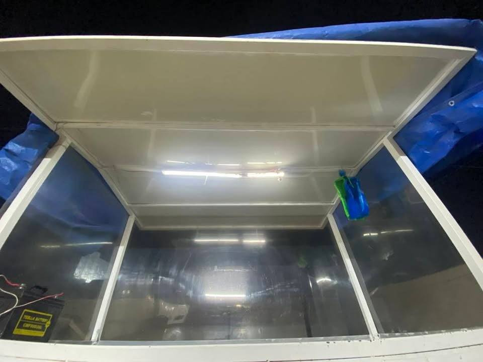 العربانة للبيع، كلش قوية والبودي مالتها كله حديد، ترهم لكل الشغلات. بيها مكان واسع ليجوة (خزنة) حتى تخلي بي غراض، طبعاً هاي تفصال (شغل يدوي) ومكلف تصنيعها 400 ألف. بيها گلوبات وترتيبات، كهربائياتها كاملة بس يرادلها باتري. كركوك, العراق


**إذا كنت صاحب هذا الإعلان وتريد حذفه لأي سبب، رجاءا أرسل رسالة إلى الدعم الفني**