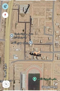 قطعة أرض ٢٠٠ متر (حي الجوادين ) مجاور المحكمة والملعب خلف شارع ٢٠ الخد...