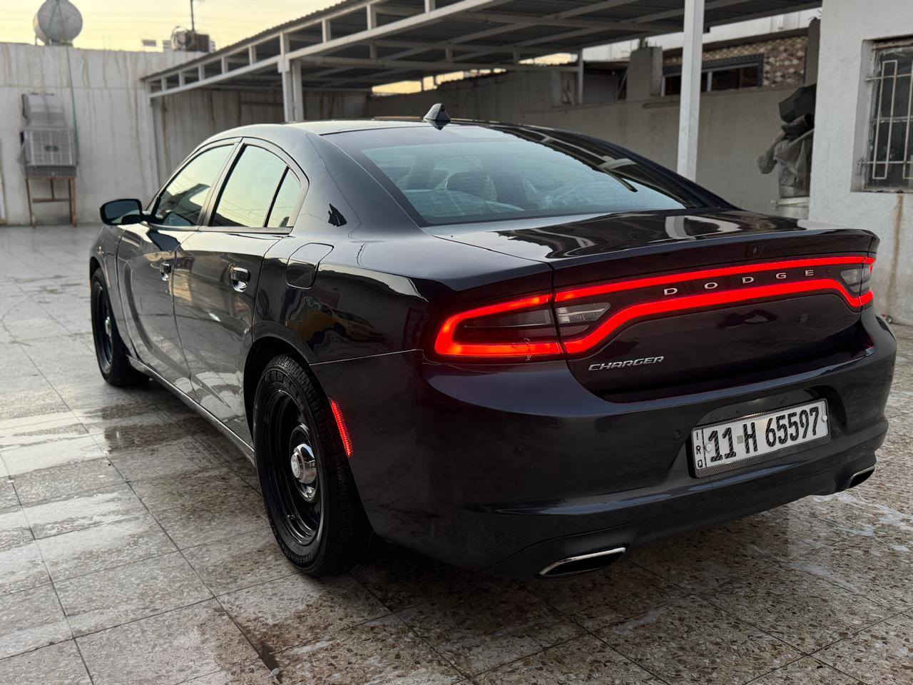 السلام عليكم جارجر 2018 رقم بغداد بسمي بيه صبغ بنيد معه جاملغ بارد بسيط في القماره باقي السياره مكفوله سياره جديده وجاهزه ما بيه اي نقص محرك كير مكفولات صدر امامي خلفي جديد تخم تاير جديد للاستفسار *********** السعر 168 ورقة مكان بغداد
