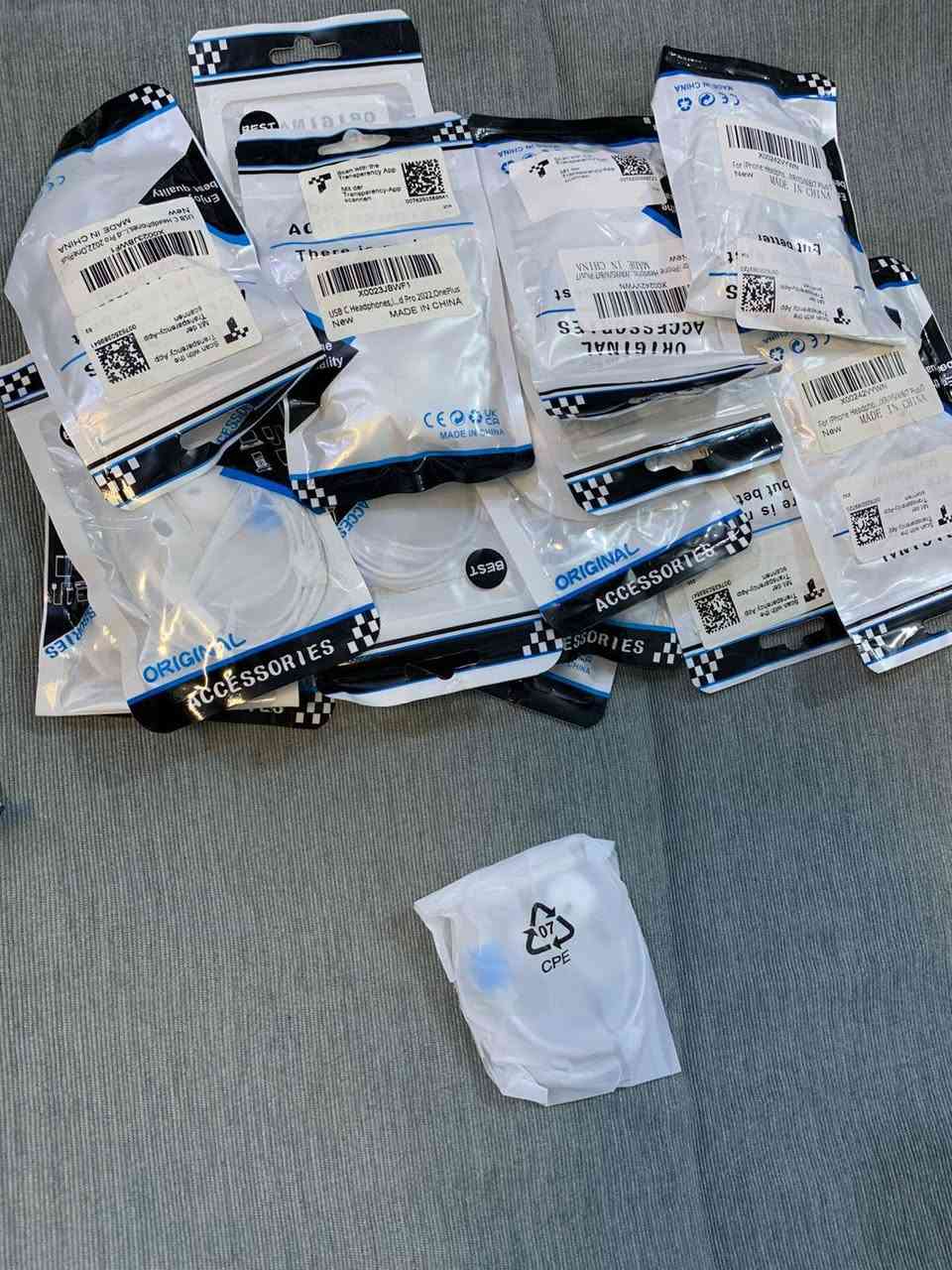 متوفر سماعات ايفون 40قطعه


**إذا كنت صاحب هذا الإعلان وتريد حذفه لأي سبب، رجاءا أرسل رسالة إلى الدعم الفني**