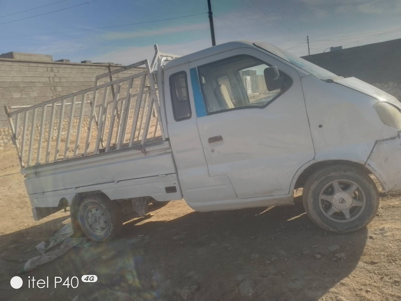 السلام عليكم شاب من رخصت الجميع عموشه هانفي محرك شديته جديد سيارة جاهزه للبيع  وترهم مراوس التواصل ***********
