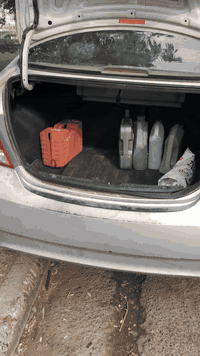 اكسنت للبيع موديل 17 وارد امريكي السيارة بدون صبغ بيها طخات بصيطة اموضحة السيارة بسمي مكينة 1600 gdi  تدفئه تبريد شغالات صدر جديد كير مكينة جدد تخم يايرات قبل ٣اشهر شادهن عنواني بغداد العطيفية الاولى قرب مستشفى الكرخ ***********
