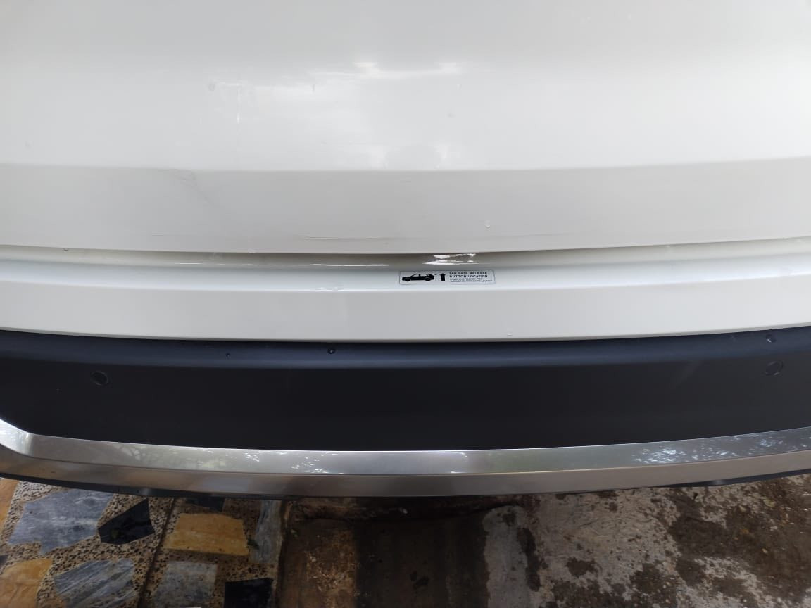 كيا سورنتو موديل ٢٥.ماشيه. ١٩  ذات شو مكفوله بس البارد الي امين في حافة  رقم بغداد ومغلفه الكشتات جلد سيارة تتواجد بعقوبة***********
