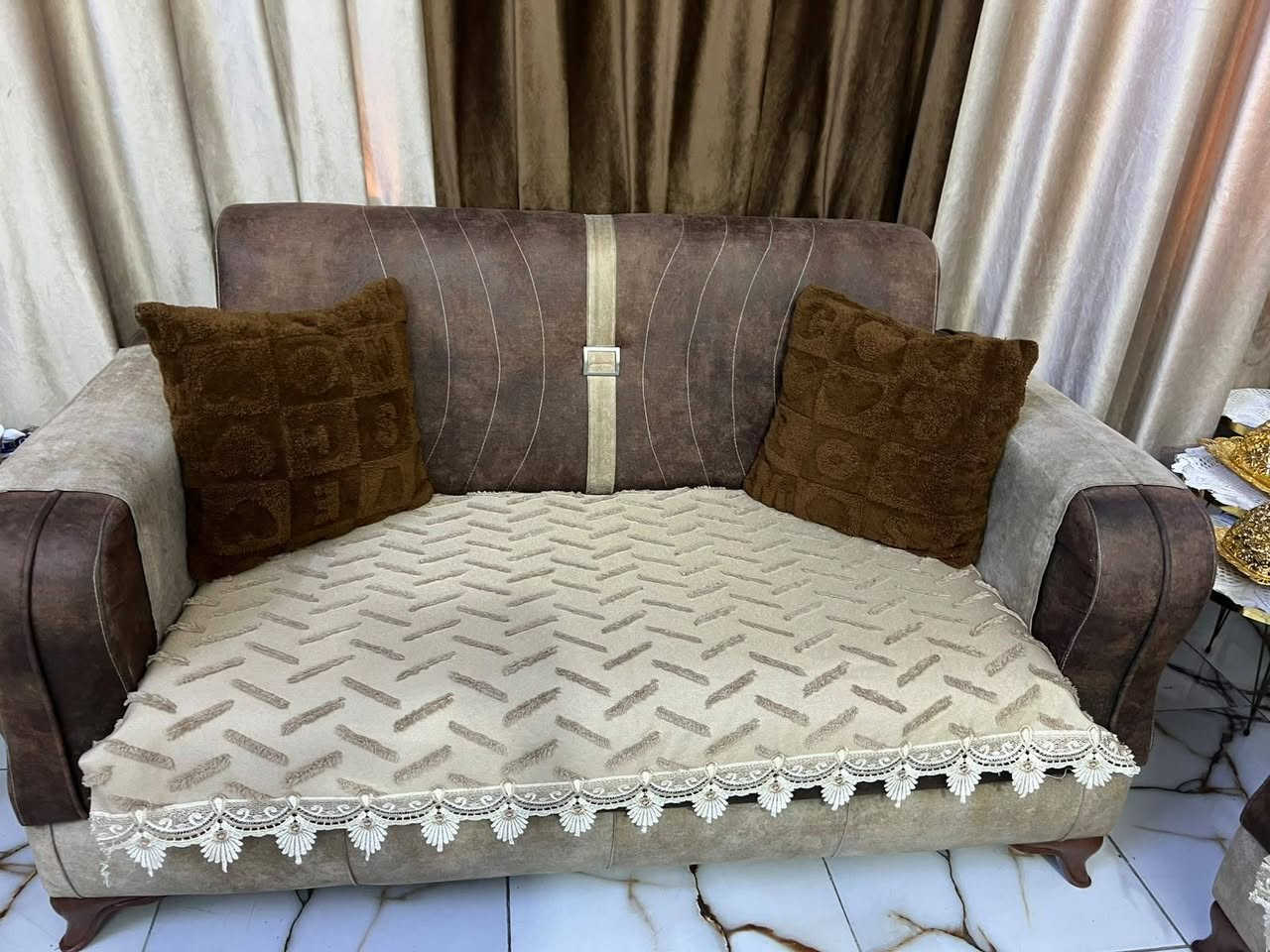 للبيع ديوان وبردات وجراجف مال ديوان كله للبيع


**إذا كنت صاحب هذا الإعلان وتريد حذفه لأي سبب، رجاءا أرسل رسالة إلى الدعم الفني**