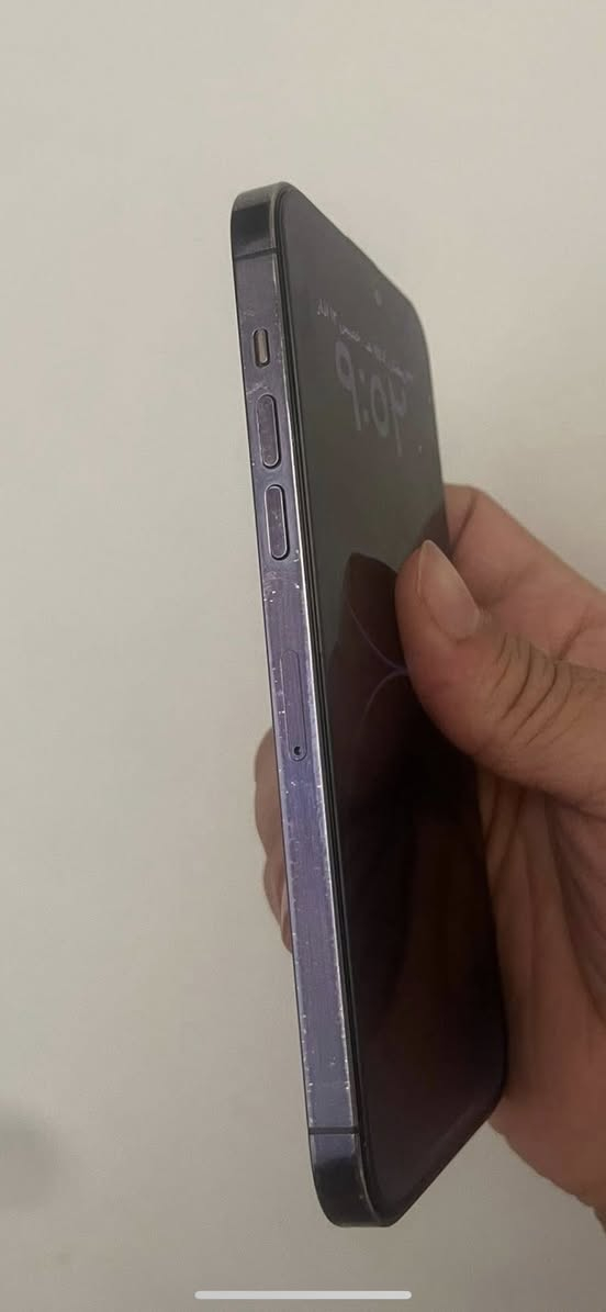 سلام عليكم 14برو ماكس 256بطاريه 89
جهاز بدون ملحقات ومو وترر الجهاز ماستر شرق اوسط 
800
***********
مدينه الصدر
