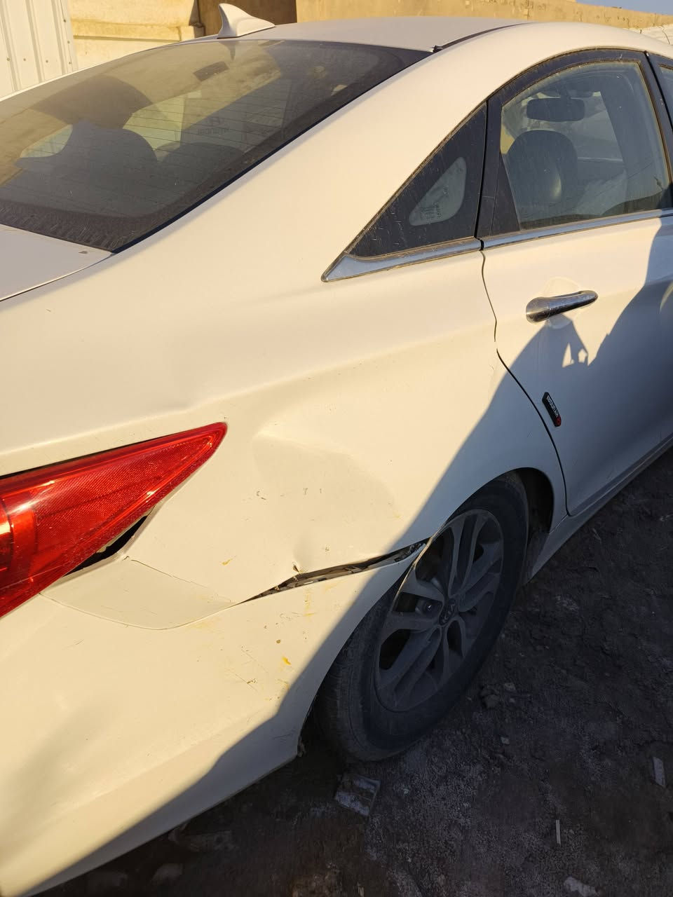 السلام عليكم اخوان ... 
ابيع ع حادث سوناتا 2013 وارد 
للاستفسار ‏‪***********‬‏ يوجد واتساب
