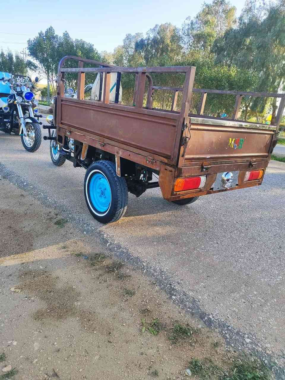 من رخصت مدير الكروب
ستوته للبيع موديل ،21  وكيلهه جبرين 
تعمير كله  جديد  26 ستوته مكفوله كفاله عامه تجي وتكلب 
الشراي بخدمته ***********
