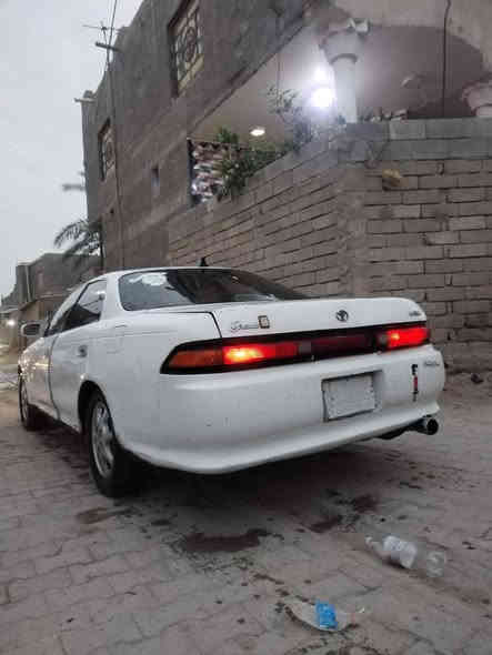 السلام عليكم سياره مارك للبيع علمن السياره كصه ونقل جثه السياره مكينه وكير خير من الله ابيع السياره بدون راعي وابيع السياره كوم حديد اكفل سرقه وعشاير السعر 22رقم الهاتف ***********
