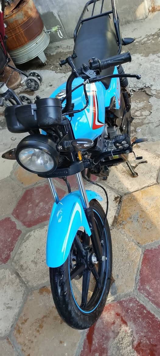 سلام عليكم دراجه شاينك موديل 2023 وراق صولي ومدفوع كمرك بس ترقم لا تنقيص ولا تبخير وصوت ناعم سعر 900وبيه مجال عنوان بابل ابو غرق عامود 247 رقم ***********
