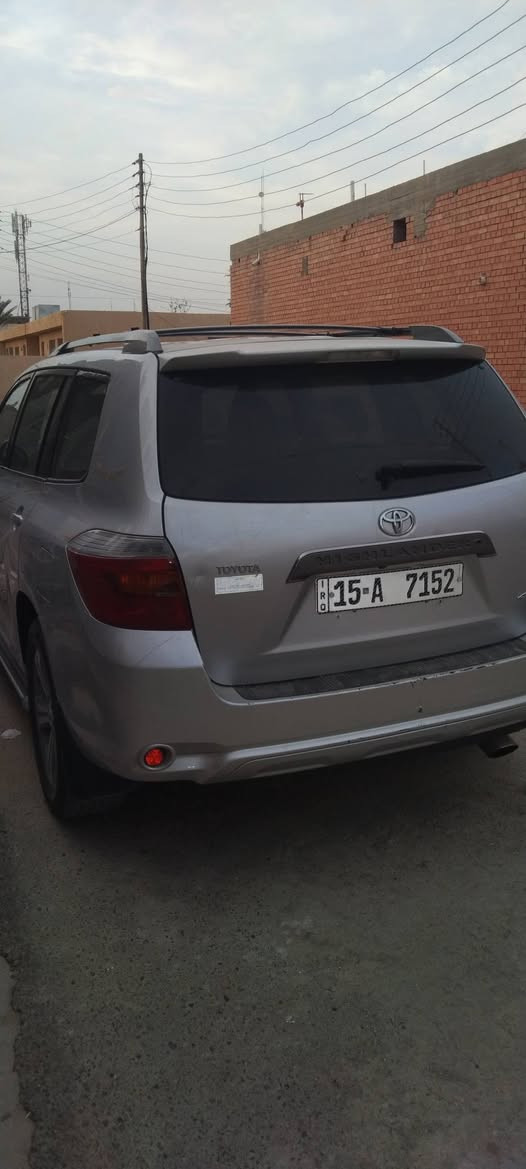 سلام عليكم
سياره للبيع 
موديل ٨
وارد امريكي 
هذا رقمي 
***********
