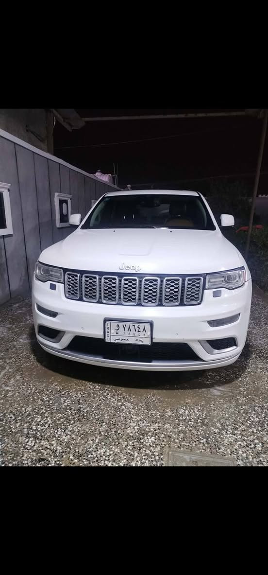 جيب للبيع امريكي ٢٠١٦ سومنت سياره فول للخير  سعر ٢١٥ يعني دفترين وخمصطعش ورقه العنوان بقداد جسر دياله   ***********
