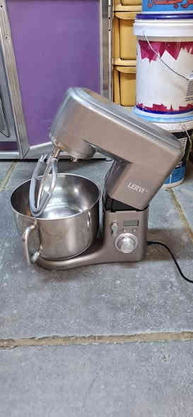 السلام عليكم عندي هاي العجانه والثلاجه نوع ال جي البيع رايدهن 250 رقم ***********
