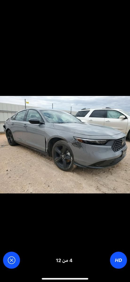 هوندا اكورد موديل 24بدون ايرباك حادث خلفي  ماشية 39000الف اللون سمنتي  فئة سبورت السعر المطلوب 21500وبيها مجال   للجادين وليس الذين يريدون يجيك اسعار او يقارن ***********
