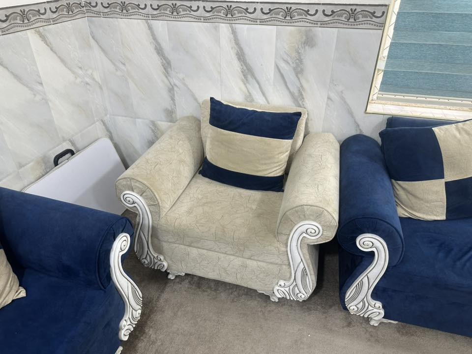 تخم قنفات للبيع تسكام نضيف حيل مكاني حي ابو طالب ***********
