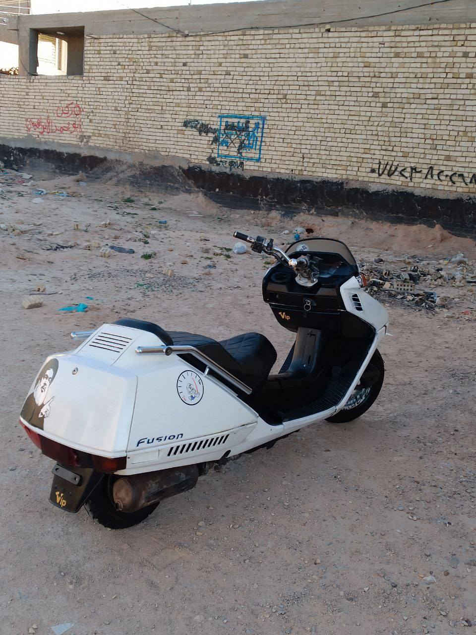 سلام عليكم
فيوجن للبيع دراجه نكره ابد ما ملعوب بيها 
تأيرات جدد 
كفر كامل نضافته حلوى 
كهربائيه كله شغاله لايت بك لايت اشاير كيلو متر كيج حماوه كيج بانزين شغال
حساس جك 
حساس بريك 
حساس اشاير
بطل 
مكاني نجف 
لخاص مفتوح***********
