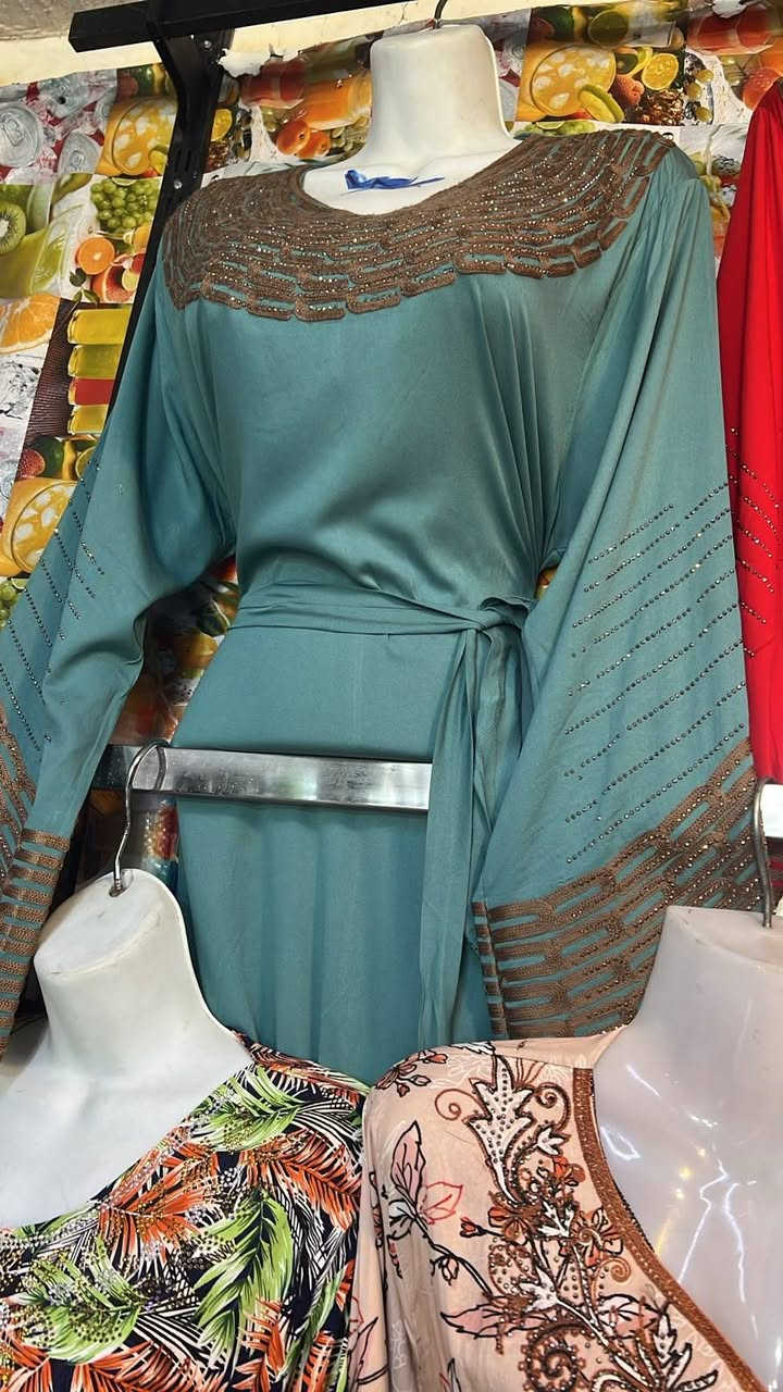 دشاديش كشمير الاصلي متوفر توصيل جميع محافظات


**إذا كنت صاحب هذا الإعلان وتريد حذفه لأي سبب، رجاءا أرسل رسالة إلى الدعم الفني**