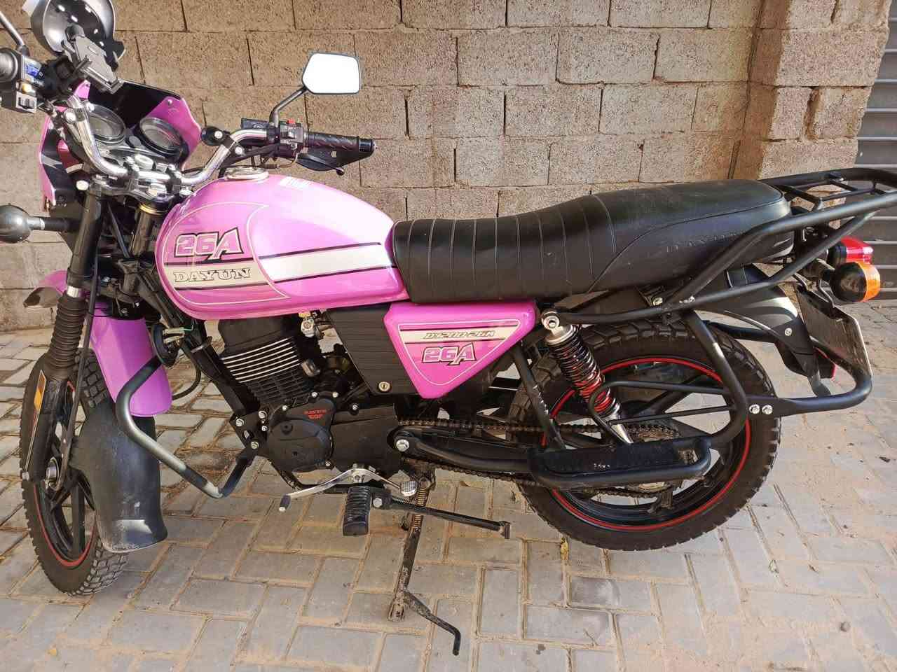 السلام عليكم دايوان ٢٠٢٤ مرقم اربيل بأسمي تحويل أو وكاله مكينه ٢٠٠ سي سي سنويه تنتهي ٢٠٣٠ بشهر لل١١ دراجه نضيفه كلش سلف هندر مكينه كير كله مكفول ابدلله دهن امزويل كل  اسبوع كهربائيات كلها كامله بيها تلحيضات بسيطه كلش مكاني بغداد الوزيريه *********** هذا بي واتساب 
وهذا اتصال *********** سعر مليونين و450 بيها شي بسيط
