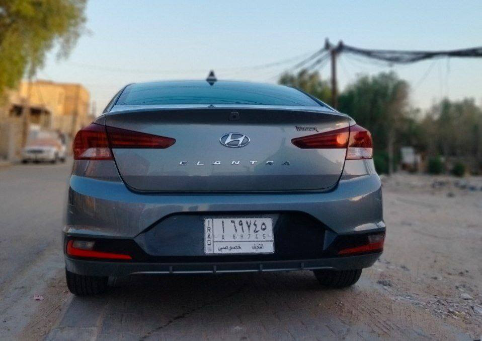 سلام عليكم.......🤗
للبيع النترا 2019
فول مواصفات ....جاهز من مكينه گير حداديه 
السياره وارد امريكي وحادثه موضح بالصور ربع من القماره
 رقم نجف معوقين وكاله وتتحول سنة 2026
السعر 125وبيه مجال 
مكان السياره النجف الاشرف 
اللا اتصال ***********
