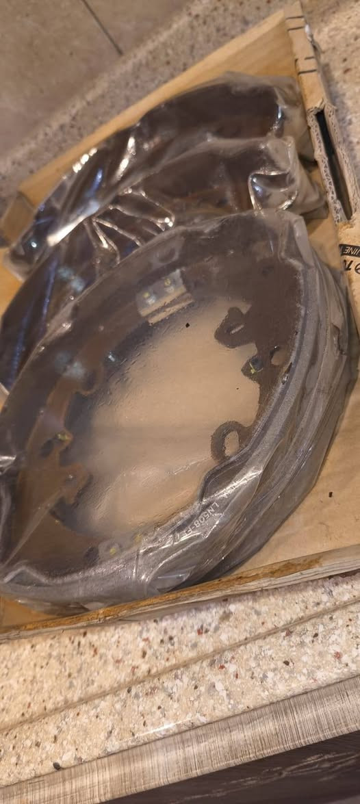 سلام عليكم
يوجد تخم بنزات اصلي تيوتة بيكم داعشي السعر نهاية 75


**إذا كنت صاحب هذا الإعلان وتريد حذفه لأي سبب، رجاءا أرسل رسالة إلى الدعم الفني**