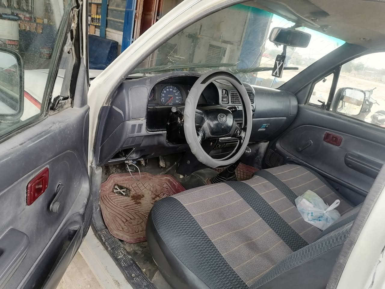 بيكم موديل 1999 حداديه كهربايات كله شغله دواخلها جدد تخم تاير كير اكسن وشاصي سياره حلوة جاهزه المكان ديوانيه الاستفسار اتصل السعر 60 وبيه مجال ***********
