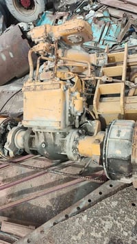 متوفر كير كامل كوماتسو ابلادي  للستفسار اتصل على الارقام 07701867492 0...