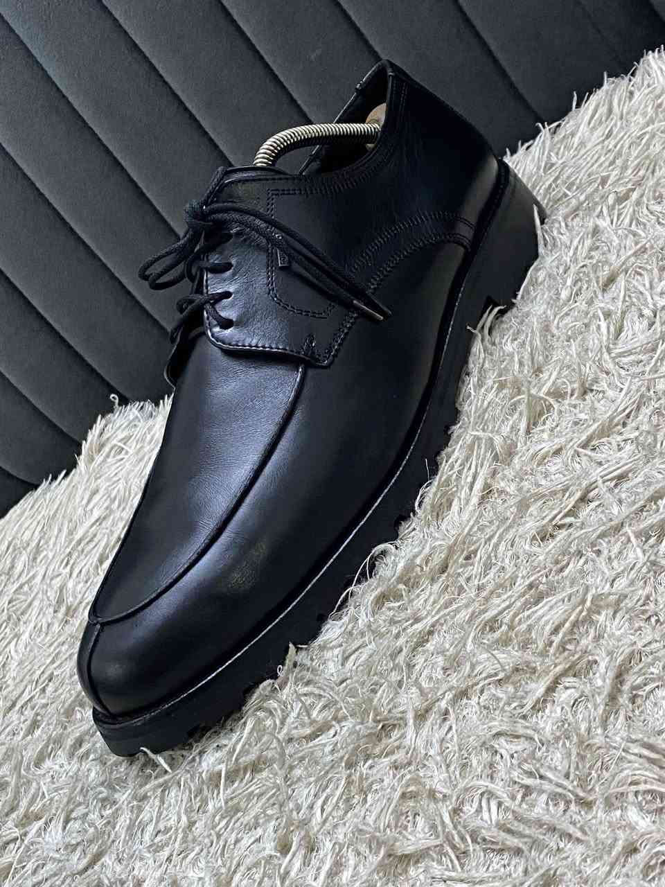 بالەی ئەوڕۆپی مارکەی لۆید ئەلمانی ئۆرجنال ئەسلی قیاس ٤٤..خاوێنی ٩٩ /١٠٠ گۆرتیکس دژە ئاو…..                              حذاء باله اوربى ماركه لويد اورجنال اصلى ضد الماء قياس ٤٤..النضافة ٩٩/١٠٠…يوجد توصيل ***********
