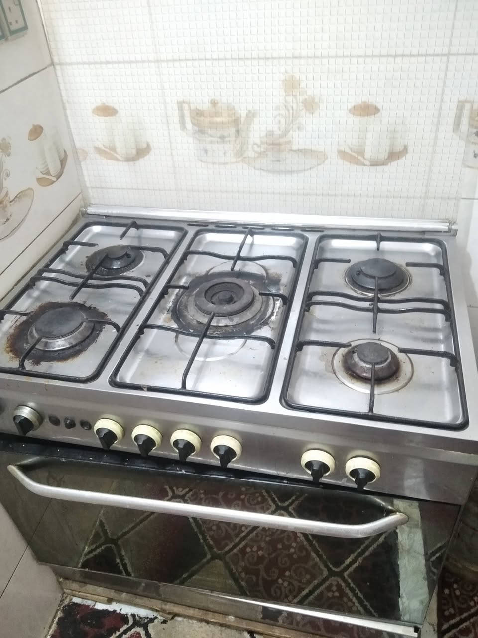 طباخ فريش باب اول نضيف كلش *********** بي وتساب
