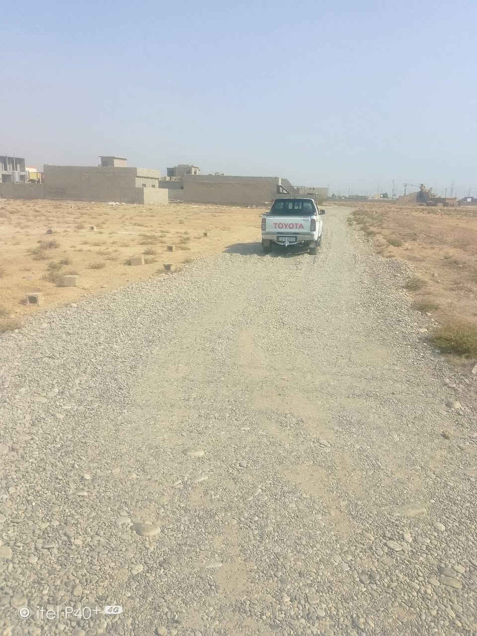 السلام عليكم... 
متوفر قطع عدد أثنين: #يابلاش
١•الاولى مساحتها 250متر 
٢•الثانية مساحتها200متر
المكان: اطراف الخلف الخضر«الفرع المقابل الجحيش» 
السعر6500.000(ستةمليون ونص) لكل قطعة، وبيهن مجال قليل جداً
اتصل ***********
