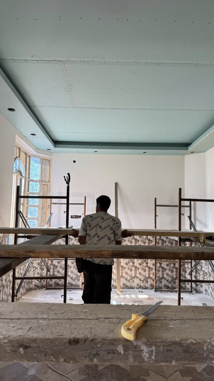 السيد للديكورات عمل كافة تصاميم الديكور الجبس / تغليف الجدران/
سقوف/ بديل الرخام /بديل الخشب /واجهات خارجية /
هاتف ***********#البصره_قضاء_المدينه #قضاء_المدينه
