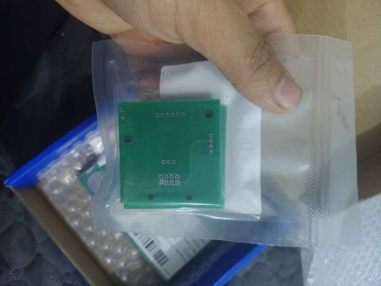 ‎​📢 إعلان بيع: لوحات PCB احترافية (تصنيع JLCPCB)
​للبيع: مجموعة لوحات دوائر مطبوعة (PCB) عالية الجود‎ بغداد, العراق


**إذا كنت صاحب هذا الإعلان وتريد حذفه لأي سبب، رجاءا أرسل رسالة إلى الدعم الفني**