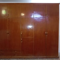 اخشاب • للبيع • المكان الايسر