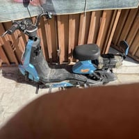 الدراجه للبيع مصارلها شهرين جديده   رايدها ب250 مستعجل عليها   مكاني ب...