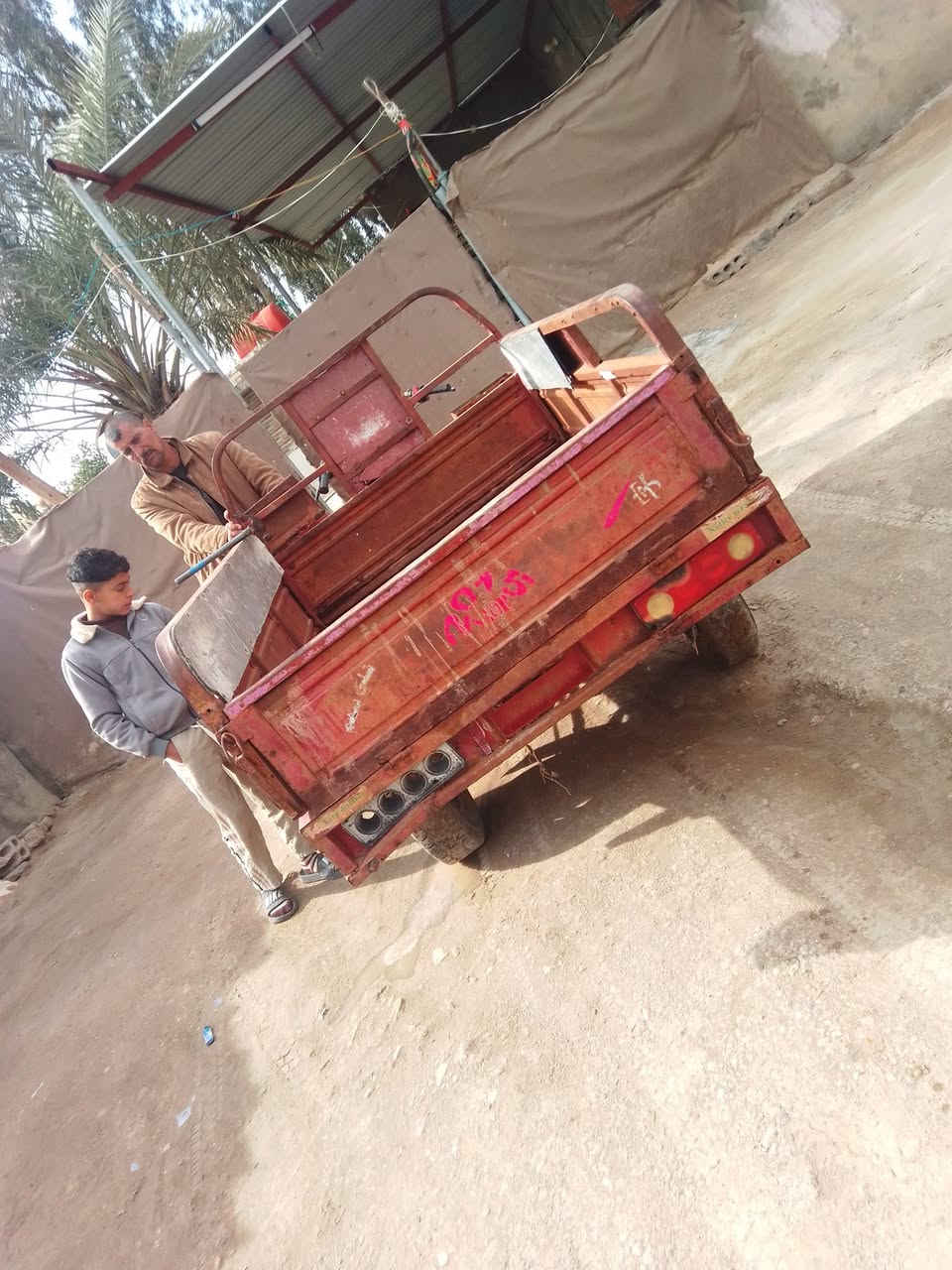 السلام عليكم ستوته للبيع اوراق اصولي مكفوله مكان بابل سياحي  ***********
