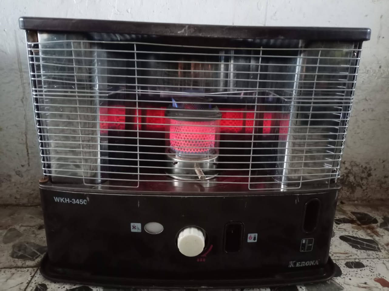 صوبة ياباني علفحص جديدة.  فتيلة اصلية. للبيع


**إذا كنت صاحب هذا الإعلان وتريد حذفه لأي سبب، رجاءا أرسل رسالة إلى الدعم الفني**